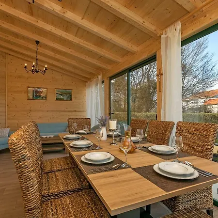 Villa Vacation House Stone Bridge Kamenmost