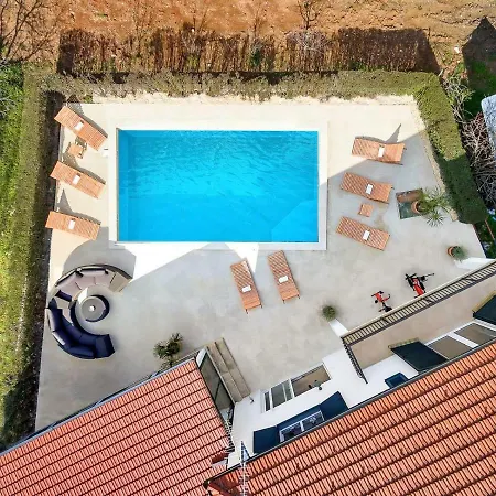Villa Vacation House Stone Bridge Kamenmost